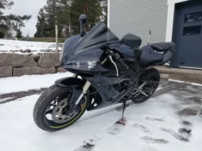 Yamaha YZF-R1