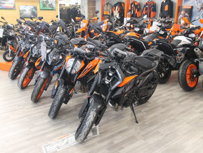 KTM 390