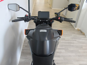 KTM 990