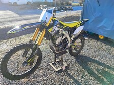Suzuki RM-Z