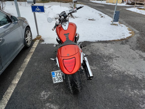 Suzuki Intruder