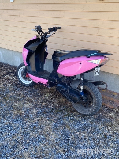 Keeway Matrix F-Act 70cc 50 cm³ 2012 - Mustasaari - Mopo - Nettimoto