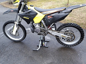Suzuki RM