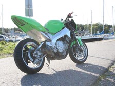 Yamaha YZF