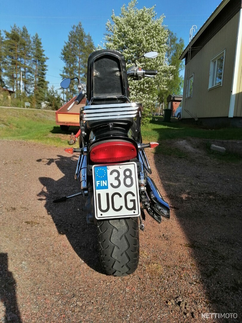 4 / 7