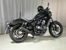 Honda Rebel