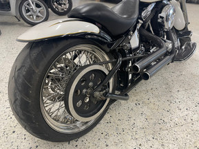 Harley-Davidson Softail