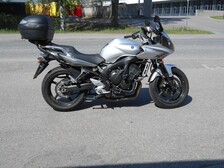 Yamaha FZ6-S
