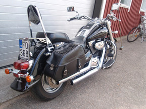 Suzuki Intruder