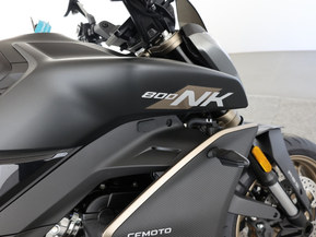 CFMOTO 800NK