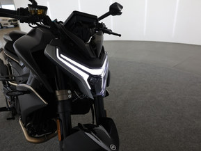 CFMOTO 800NK