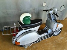 Vespa P