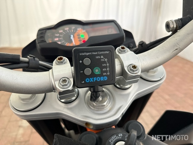 KTM 690