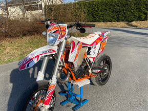 KTM 125