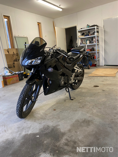 2009 cbr 125