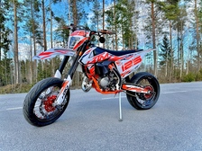 KTM 125