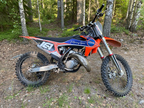 KTM 125