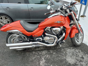 Suzuki Intruder