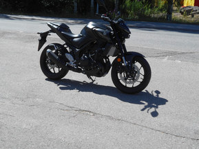 Yamaha MT-03