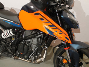 KTM 125