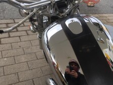 Suzuki Intruder