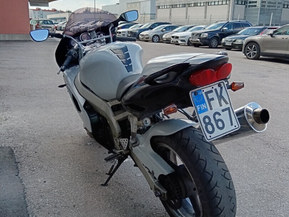 Kawasaki ZX-9R