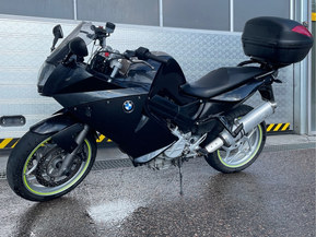 BMW F