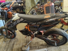KTM 125