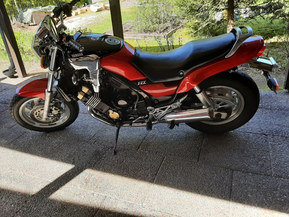 Yamaha FZX