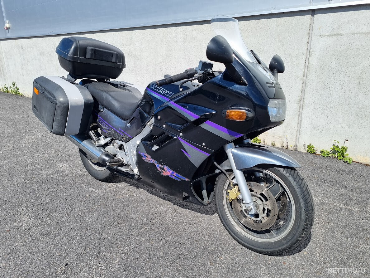 Suzuki GSX 1100 F