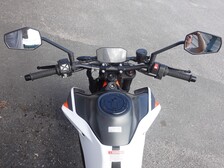 KTM 890