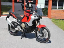 MV Agusta Enduro Veloce
