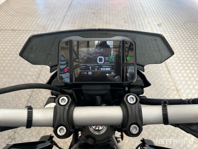 Yamaha MT-09