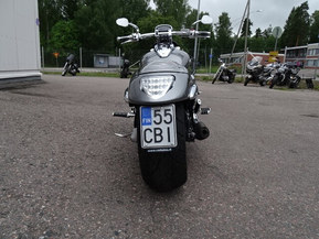 Suzuki Intruder