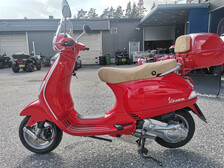 Vespa LX