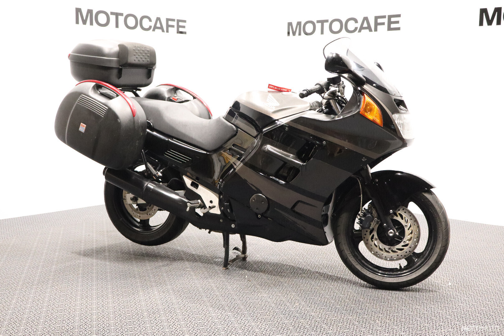 Honda CBR 1000 F