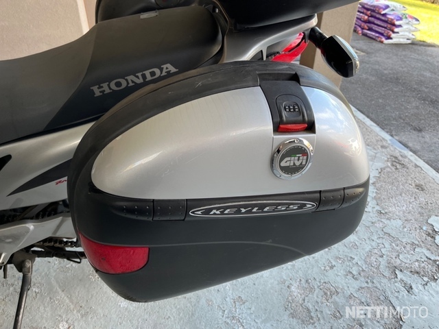 Honda XL