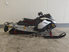 Ski-Doo MX Z