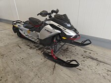 Ski-Doo MX Z