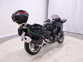 Kawasaki GTR