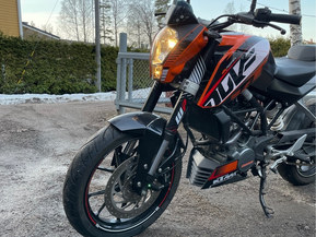 KTM 125