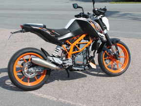 KTM 390