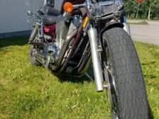 Suzuki Intruder