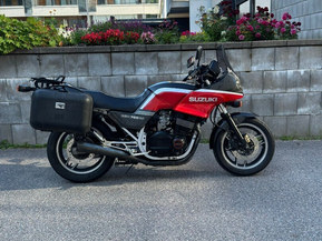 Suzuki GSX