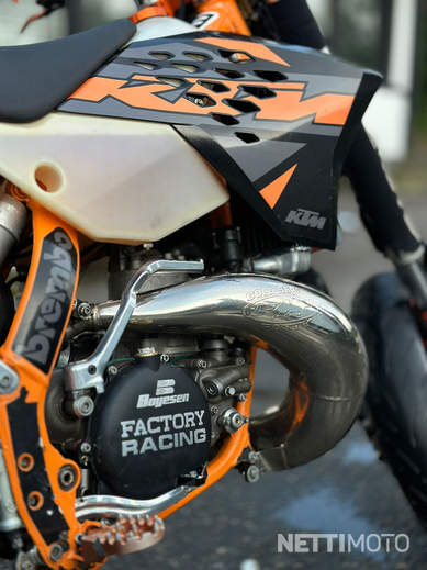 KTM 300