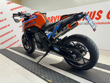 KTM 790
