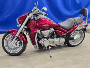 Suzuki Intruder