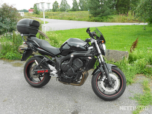 Yamaha FZ6