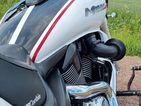 Suzuki Intruder