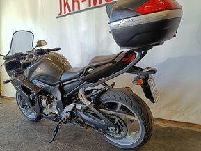 Yamaha FZ1-S